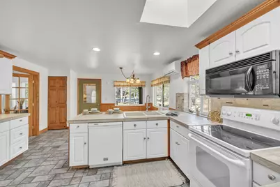 16506 Sprague Loop, La Pine, OR 97739 - Photo 5