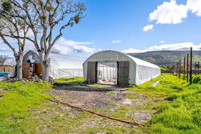 10695 Killdee Avenue, Central Point, OR 97502 - Photo 9