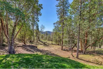 7537 Sterling Creek Road, Jacksonville, OR 97530 - Photo 21