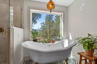 7537 Sterling Creek Road, Jacksonville, OR 97530 - Photo 17