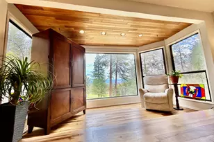 2805 Old Military Rd, Medford, OR 97502 - Photo 9