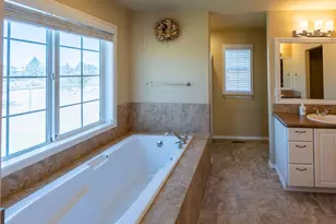 22540 Rickard Rd, Bend, OR 97702 - Photo 19