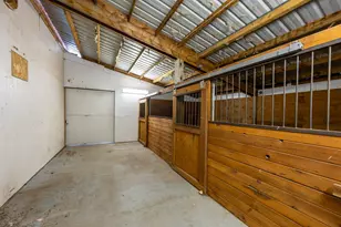 22540 Rickard Rd, Bend, OR 97702 - Photo 53