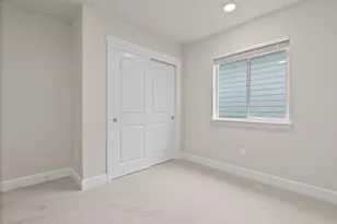 4058 SW Obsidian Pl, Redmond, OR 97756 - Photo 13