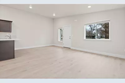 4058 SW Obsidian Place #190, Redmond, OR 97756 - Photo 3