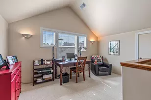 325 Jackson Creek Dr, Jacksonville, OR 97530 - Photo 31