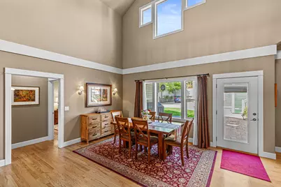 325 Jackson Creek Drive, Jacksonville, OR 97530 - Photo 13