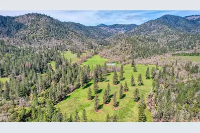 858 Missouri Flat Road, Grants Pass, OR 97527 - Photo 29