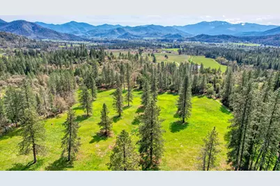 858 Missouri Flat Road, Grants Pass, OR 97527 - Photo 35