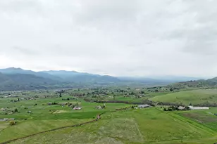 1620 Butler Creek Rd, Ashland, OR 97520 - Photo 49