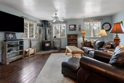 19373 Indian Summer Road, Bend, OR 97702 - Photo 3