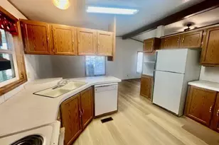 3500 Summers Ln, Klamath Falls, OR 97603 - Photo 7