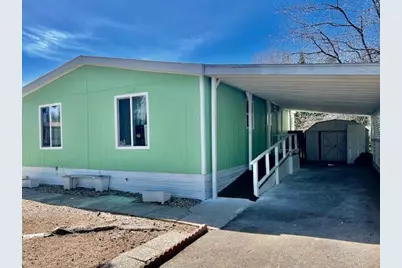 3500 Summers Lane #UNIT 17, Klamath Falls, OR 97603 - Photo 1