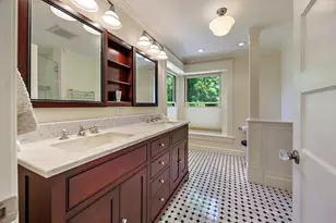 586 B St, Ashland, OR 97520 - Photo 37