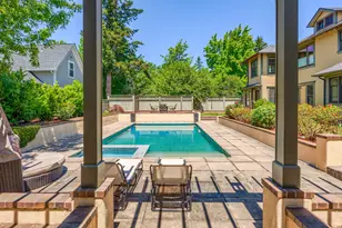 586 B St, Ashland, OR 97520 - Photo 73