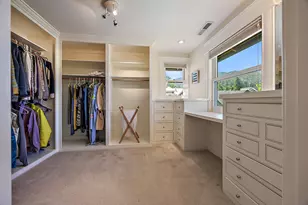 586 B St, Ashland, OR 97520 - Photo 43