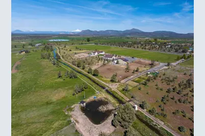 12512 SW Cornett Loop, Powell Butte, OR 97753 - Photo 37