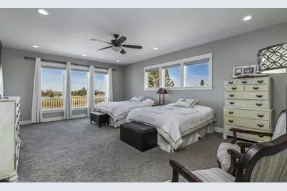 12512 SW Cornett Loop, Powell Butte, OR 97753 - Photo 15