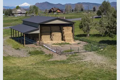 12512 SW Cornett Loop, Powell Butte, OR 97753 - Photo 33