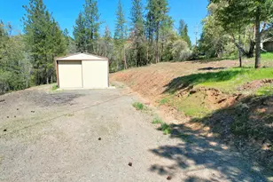 8264 Hwy 238, Jacksonville, OR 97530 - Photo 41