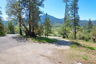 8264 Hwy 238, Jacksonville, OR 97530 - Photo 7