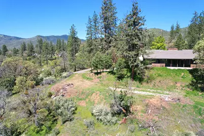 8264 Highway 238, Jacksonville, OR 97530 - Photo 5