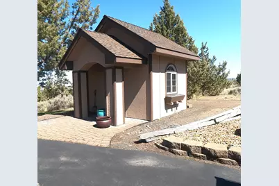 1115 SE Clark Drive, Madras, OR 97741 - Photo 5