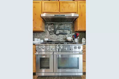 9500 Butte Falls Highway, Eagle Point, OR 97524 - Photo 11