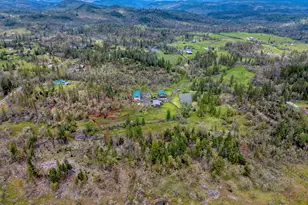 9500 Butte Falls Hwy, Eagle Point, OR 97524 - Photo 57