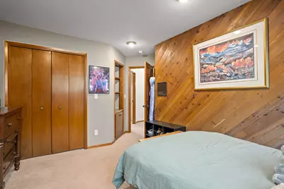 240 NE Scenic Drive, Grants Pass, OR 97526 - Photo 29