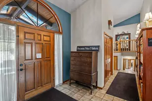 240 NE Scenic Dr, Grants Pass, OR 97526 - Photo 5