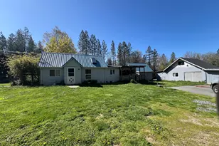 2970 Elk Ln, Grants Pass, OR 97527 - Photo 3