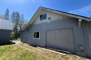 2970 Elk Ln, Grants Pass, OR 97527 - Photo 37