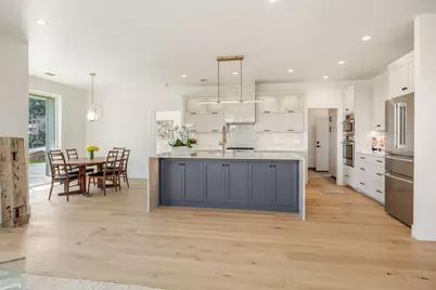 913 Granite Ridge Circle, Jacksonville, OR 97530 - Photo 11