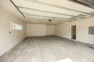 913 Granite Ridge Cir, Jacksonville, OR 97530 - Photo 45