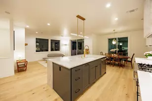 913 Granite Ridge Cir, Jacksonville, OR 97530 - Photo 55