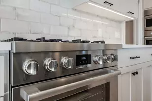 913 Granite Ridge Cir, Jacksonville, OR 97530 - Photo 15