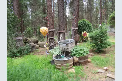 8909 Cedar Way, Klamath Falls, OR 97601 - Photo 41