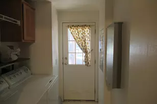 8909 Cedar Way, Klamath Falls, OR 97601 - Photo 27