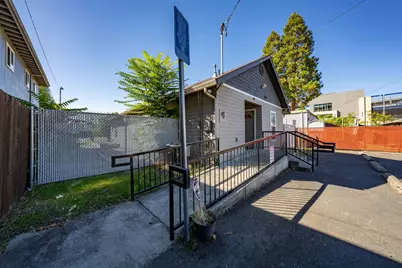 319 S Ivy Street, Medford, OR 97501 - Photo 21