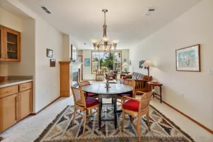 820 Satsuma Ct, Ashland, OR 97520 - Photo 9