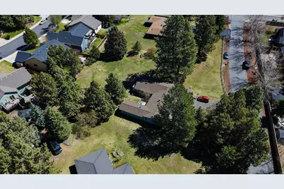 20580 Klahani Drive, Bend, OR 97702 - Photo 37
