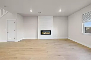 21532 SE Etna Pl, Bend, OR 97702 - Photo 5