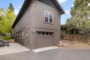 1650 NW 5th St, Bend, OR 97703 - Photo 19