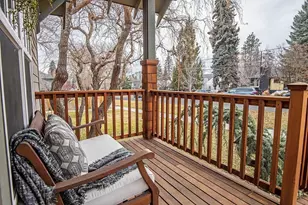 1650 NW 5th St, Bend, OR 97703 - Photo 3