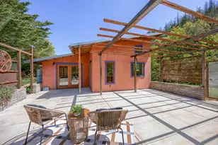 1848 Anderson Creek Rd, Talent, OR 97540 - Photo 41