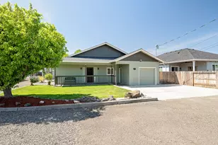 2010 Kings Hwy, Medford, OR 97501 - Photo 19