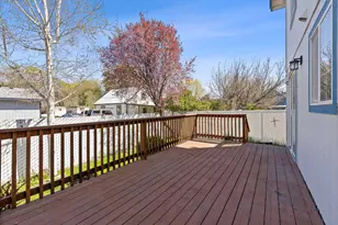 696 NW Pinkston Ct, Prineville, OR 97754 - Photo 19