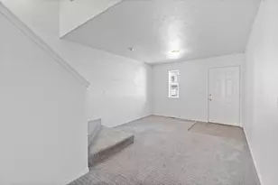 696 NW Pinkston Ct, Prineville, OR 97754 - Photo 9