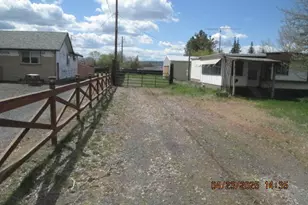 2914 Bisbee St, Klamath Falls, OR 97603 - Photo 3